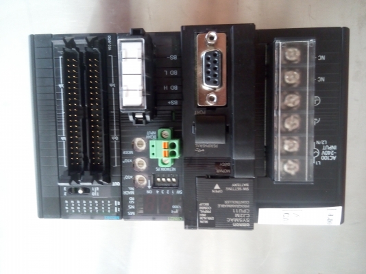 PLC CJ2M-CPU11 +CJ1W-CRM21 +MD263+PW