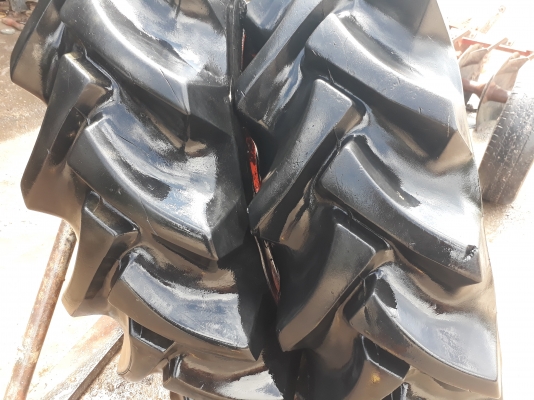 ขอบคุณพี่จากโคราช ขายยางรถไถพร้อมกะทะ ขอบ28พร้อมใช้งาน