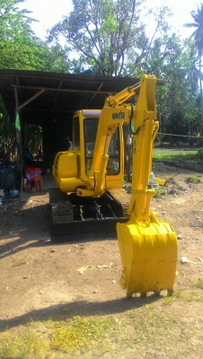 ขายรถแบคโฮ KOMATSU PC40-7 เอกสารอินวอย ราคา 480000