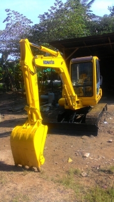 ขายรถแบคโฮ KOMATSU PC40-7 เอกสารอินวอย ราคา 480000