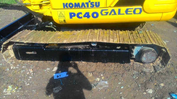 ขายรถแบคโฮ KOMATSU PC40-7 เอกสารอินวอย ราคา 480000 ขายรถแบคโฮ KOMATSU PC40-7 เอกสารอินวอย ราคา 480000