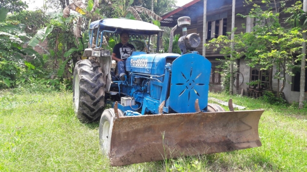 ขายรถไถ FORD 6600