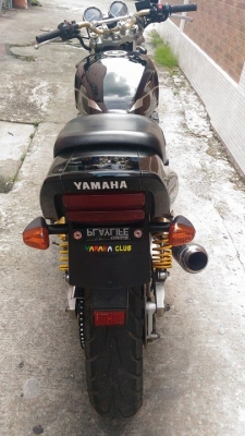 XJR400
