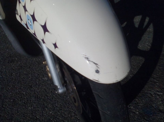 ขาย Yamaha Fino รุ่นเกย์แยก มีอาร์มหลังแล้ว ปี 54 เครื่องดีเดิมๆ ภายนอกใช้ได้ มีรอยบ้างๆ นิดหน่อยเล็กๆ น้อยๆ บังโคลนหน้ามีรอย ทะเบียนเดิมยกเลิกจดใหม่แล้ว ภาษีเต็มไม่ขาดต่อ เล่มพร้อมชุดโอน