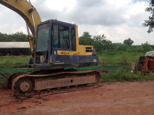 ขายรถแบคโฮ KOMATSU PC120-3 แอร์เย็นฉ่ำ ราคา 300000