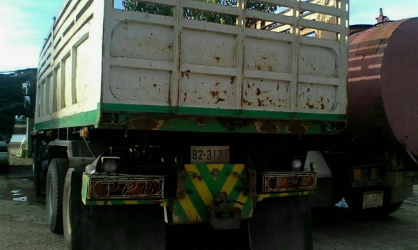 ขายIsuzu 270ปี47ดั้ม สภาพพร้อมใช้ ติดต่อคุณอ๊อฟพิจิตร086-737-9991