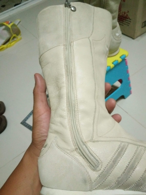 รองเท้าAdidas Size:38จากตู้ญี่ปุ่น รองเท้าAdidas Size:38จากตู้ญี่ปุ่น