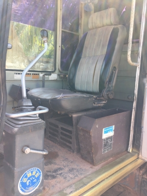 ขายรถแบคโฮ KOMATSU PC120-3 แอร์เย็นฉ่ำ ราคา 420000 ขายรถแบคโฮ KOMATSU PC120-3 แอร์เย็นฉ่ำ ราคา 420000
