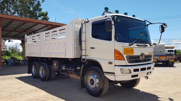 Hino 320 แรง ปี 51 แม่เดี่ยวมีระบบลากพ่วง กระบะดัมพ์สามมิตร ทะเบียนพร้อม