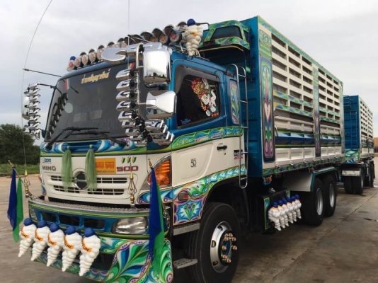 Hino 344 แรง ปี 56 กระบะดัมพ์SKT แม่ลูก 3 เพลาแท้ ใส่ของได้เกือบ 30 ตัน Hino 344 แรง ปี 56 กระบะดัมพ์SKT แม่ลูก 3 เพลาแท้ ใส่ของได้เกือบ 30 ตัน