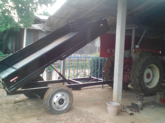 เทรลเลอรถไถ ลดพิเศษเลยครับ 29000บาท เท่านั้น