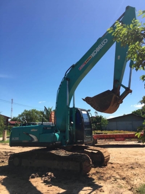 ขายด่วน 1,555,000 KOBELCO SK 200 MARK 8 SUPER  ทำงาน 14,xxx ชม เครื่องดี ปั้มดี โช่ใหม่ 2 ข้าง เอวแน่น ไฟฟ้าครบ เอกสารเล่มทะเบียน รถอยู่ จ.ร้อยเอ็ด  090-772-3710 090-772-3708