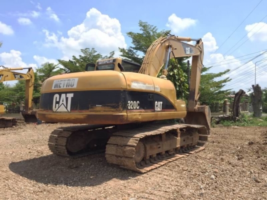 ขาย 890,000 บาท CATTERPILAR 320C ทำงาน 22,xxx ชม. เครื่องดี ปั้มแรง โช่หนา เอวแน่น ไฟฟ้าครบ(ขาดมอเตอร์คันเร่ง) เอกสารเล่มทะเบียน  รถอยู่ จ.บุรีรัมย์ โทร&amp;ไอดีไลน์ 0610710295