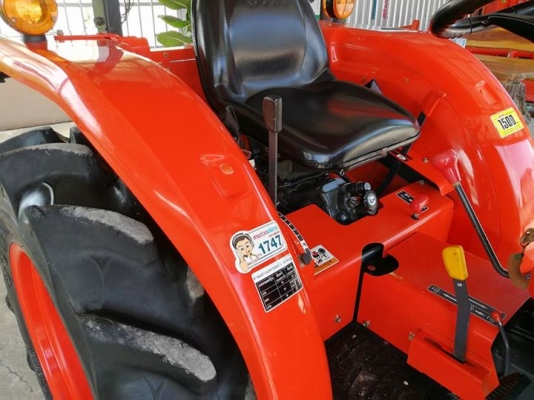 คูโบต้า L3608SP 4 WD ตัวเปล่าแน่นๆ 245 ชั่วโมง