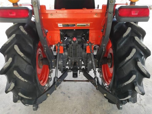 คูโบต้า L3608SP 4 WD ตัวเปล่าแน่นๆ 245 ชั่วโมง