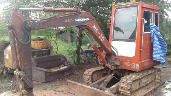 ขาย 175,000 บาท MITSU ME-35 เครื่องดี ปั้มแรง โช่หนา เอวแน่น เอกสารชื้อขาย   รถอยู่ จ.มหาสารคาม โทร&amp;ไอดีไลน์ 0610710295