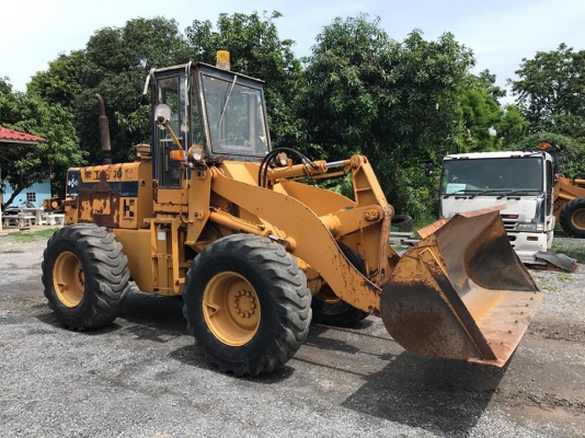 ขายรถตัก Komatsu 510 รถนอกนำเข้าจากญี่ปุ่น 100\% สภาพสวย พร้อมใช้งาน สนใจติดต่อ 081-948-5494