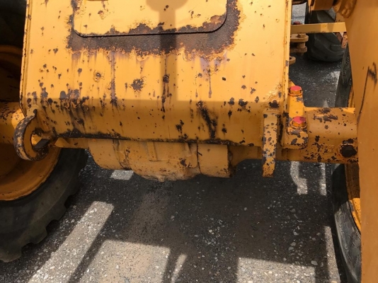 ขายรถตัก Komatsu 510 รถนอกนำเข้าจากญี่ปุ่น 100\% สภาพสวย พร้อมใช้งาน สนใจติดต่อ 081-948-5494