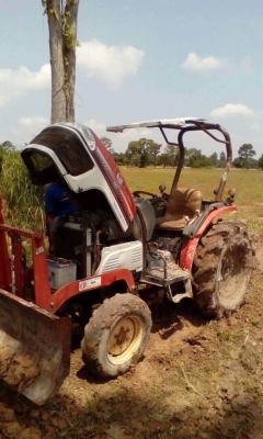 ขาย 135,000 บาท YANMAR EF352T เครื่องดี เกียร์ดี (แถมใบมีด-หาง 5 -โรตารี) เอกสารเล่มทะเบียน  รถอยู่ จ.ศรีสะเกษ โทร&amp;ไอดีไลน์ 0610710295