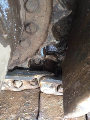 ขาย 565,000 KOBELCO SK200 MARK.5. ธรรมดา เครื่องดี ปั้มแรง โช่หนา เอวแน่น ไฟฟ้าครบ เอกสารเล่มทะเบียน รถอยู่ จ.ปทุมธานี 090-772-3710 090-772-3708