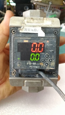 800 บ.ส่งฟรีโทร 083-2000058 LINE ID: line832923 Electromagnetic Flow Sensor เครื่องวัดอัตราการไหลยี่
