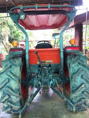 4708sp kubota สภาพเดิมๆสวยๆ ปี58 พร้อมอุปกรณ์3ชิ้น