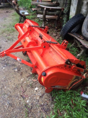 4708sp kubota สภาพเดิมๆสวยๆ ปี58 พร้อมอุปกรณ์3ชิ้น