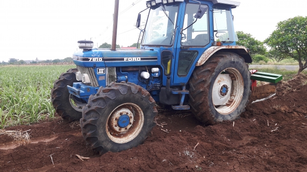 7810โทโบ 4&times;4 คาราโล่ ยาง85\% เอกสารอินวอย เก่านอก สวยๆ