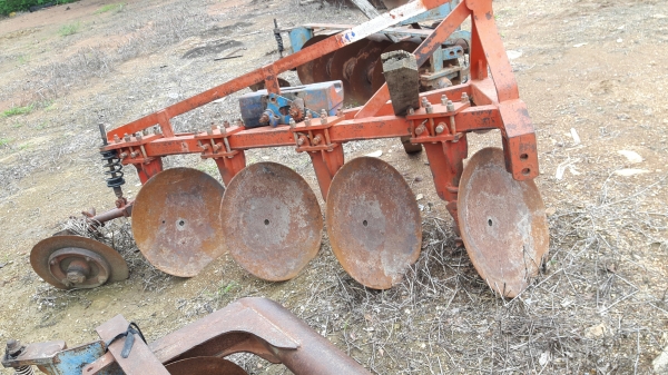 7810โทโบ 4&times;4 คาราโล่ ยาง85\% เอกสารอินวอย เก่านอก สวยๆ