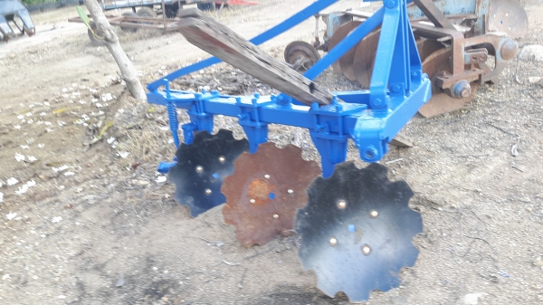 6600T3 ดันหน้า ผาน3 ผาน7 เล่มทะเบียนพร้อมโอน 6600T3 ดันหน้า ผาน3 ผาน7 เล่มทะเบียนพร้อมโอน