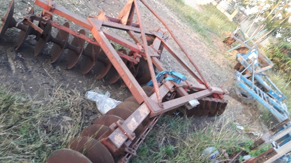 ขายผานยี่ห้อแม๊กซี่ เป็นผาน36 เก่านอก พร้อมใช้งาน