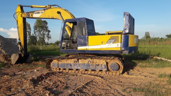 ขายSK200-2(มากทู) เครื่องเดิม ปั้มเดิม ช่วงล่างใหญ่ ทำงานเร็ว แรง