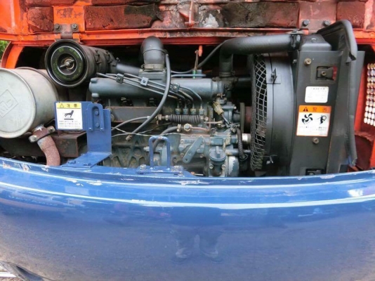 ขายรถแคโฮ ยี่ห้อ: HITACHI แบบ: EX40-2 คอนโทนสั้น ปั้มนิ้ว เครื่อง4สูบ มีรายหัวกระแทก รถเก่านอกแท้ มีเอกสารใบอินวอย ไม่เคยใช้งานในไทย100\%  ทำสีและเช็คระบบใหม่ รถพร้อมใช้งาน สนใจติดต่อ : โทร 099-907-9273 กิ๊ฟ กมลชนก , 099-907-3356 ช่างบัง