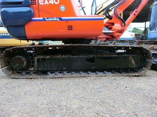 ขายรถแคโฮ ยี่ห้อ: HITACHI แบบ: EX40-2 คอนโทนสั้น ปั้มนิ้ว เครื่อง4สูบ มีรายหัวกระแทก รถเก่านอกแท้ มีเอกสารใบอินวอย ไม่เคยใช้งานในไทย100\%  ทำสีและเช็คระบบใหม่ รถพร้อมใช้งาน สนใจติดต่อ : โทร 099-907-9273 กิ๊ฟ กมลชนก , 099-907-3356 ช่างบัง