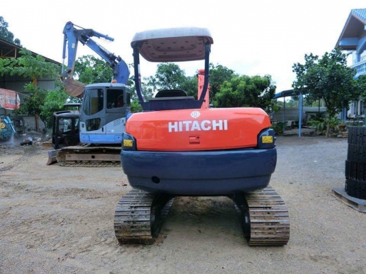 ขายรถแคโฮ ยี่ห้อ: HITACHI แบบ: EX40-2 คอนโทนสั้น ปั้มนิ้ว เครื่อง4สูบ มีรายหัวกระแทก รถเก่านอกแท้ มีเอกสารใบอินวอย ไม่เคยใช้งานในไทย100\%  ทำสีและเช็คระบบใหม่ รถพร้อมใช้งาน สนใจติดต่อ : โทร 099-907-9273 กิ๊ฟ กมลชนก , 099-907-3356 ช่างบัง