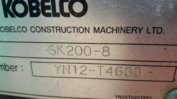 ขายรถแบคโฮ KOBELCO SK200-8 YN12 ไมล์ 8800 ชม.เอกสารชุดจดทะเบียน ราคา 1880000