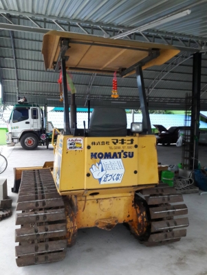 รถบ้านฝากค่ะ..KOMATSU D20P-7E สภาพดีมากๆๆ  เดิมๆๆ  เอกสารครบ ลองระบบกันได้ทุกวันจ้า..โทร 089-3818694  ดวงนภา