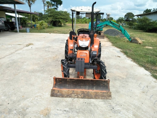 ขาย KRT140 พลัส อุปกรณ์ครบ. จัดเต็ม  ผานหน้า ผานหลัง โรตารี่ ล้อเหล็ก ราคา 115000 เล่มทะเบียนครบ สนใจ084-5486359 สุชาติ