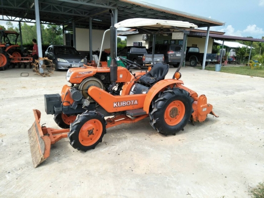 ขาย KRT140 พลัส อุปกรณ์ครบ. จัดเต็ม  ผานหน้า ผานหลัง โรตารี่ ล้อเหล็ก ราคา 115000 เล่มทะเบียนครบ สนใจ084-5486359 สุชาติ