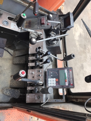 ขายรถเครน ราคาถูก CCH300T ขายรถเครน ราคาถูก CCH300T