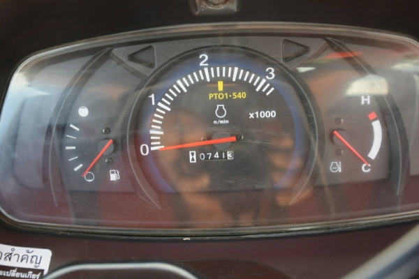 ขาย L4708SP รถปี 57  รถใช้งาน 741 ชั่วโมง รถสวยพร้อมใช้งานซื้อไปไม่ผิดหวัง การันตีคุณภาพ ราคา 448000 ผานหน้าใหม่+ผานหลัง สนใจ 084-5486359 สุชาติ