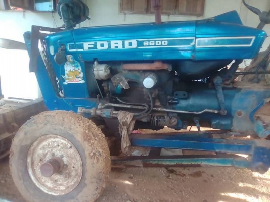 ขาย 195,000 รถไถ FORD 6600 เพลาเดียว เครืี่อง 5500 T 1 ใท้าย 6600 เครื่องดี เกียร์แรง ระบบไฮดอร์ดีหางไม่ตก รถพร้อมใช้ รถอยู่ ขอนแก่น 090-772-3710 090-772-3708