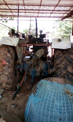 ขาย 195,000 รถไถ FORD 6600 เพลาเดียว เครืี่อง 5500 T 1 ใท้าย 6600 เครื่องดี เกียร์แรง ระบบไฮดอร์ดีหางไม่ตก รถพร้อมใช้ รถอยู่ ขอนแก่น 090-772-3710 090-772-3708