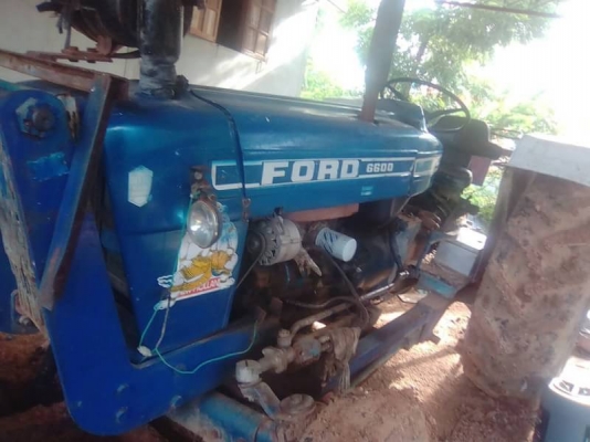 ขาย 195,000 รถไถ FORD 6600 เพลาเดียว เครืี่อง 5500 T 1 ใท้าย 6600 เครื่องดี เกียร์แรง ระบบไฮดอร์ดีหางไม่ตก รถพร้อมใช้ รถอยู่ ขอนแก่น 090-772-3710 090-772-3708