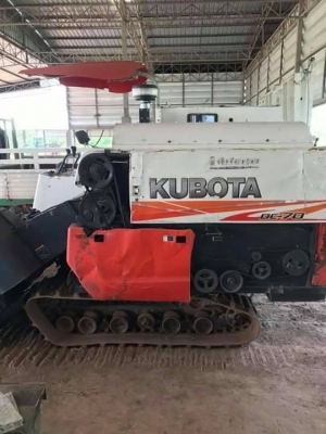 ขาย 350,000 KUBOTA DC 70 ปี 56 แบบอุ้ม ทำงาน 1,500 ชม. เครื่องดี ปั้มเกี่ยวแรง ช่วงล่างสวยเหมือนใหม่ เล่มทะเบียน รถอยู่ ร้อยเอ็ด 090-772-3710 090-772-3708