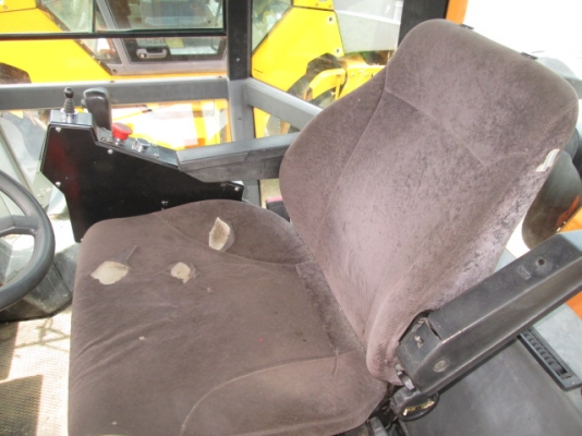 เบรคดาวน์ TANDAM ROLLER 8 ตัน ยี่ห้อ DYNAPAC รุ่น CC232 ซีเรียล 61910633 ปี 2000 ชั่วโมงทำงาน 4450 ชั่วโมง