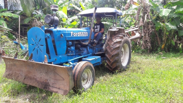 Ford6600 T5 ปั้มเหลี่ยมไอดีกลม หาง7ใบดันCMT ไม่มีเล่มนะครับพี้น้อง