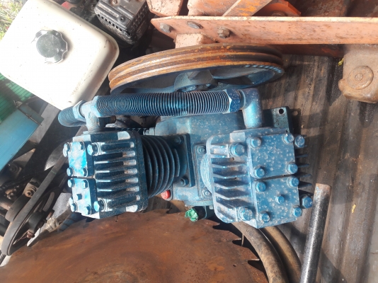 ขาย !! หัวปั้มลม5แรง3สูบ.พร้อมใช้