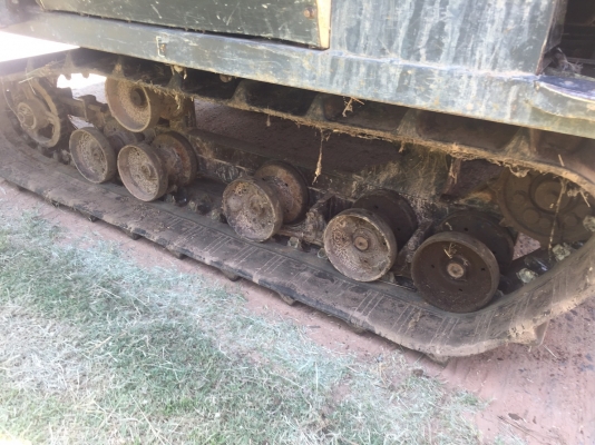 ขายด่วน รถเกี่ยว KUBOTA DC60 กระสอบ สภาพพร้อมใช้งาน โซ่ใหม่สองข้าง รถพร้อมทำงาน สนใจโทรสอบถาม 093-0764943  088-3223272 K ตั้ม