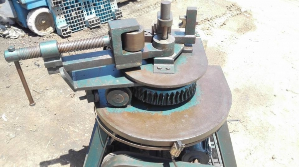 ** SOLD ** เครื่องดัดท่อแป้ปไฟฟ้า STB-3 ขนาด 3/4"- 3" อุปกรณ์มาครบจัดเต็ม 11 ชุด สภาพสวยพร้อมใช้ ** SOLD ** เครื่องดัดท่อแป้ปไฟฟ้า STB-3 ขนาด 3/4"- 3" อุปกรณ์มาครบจัดเต็ม 11 ชุด สภาพสวยพร้อมใช้